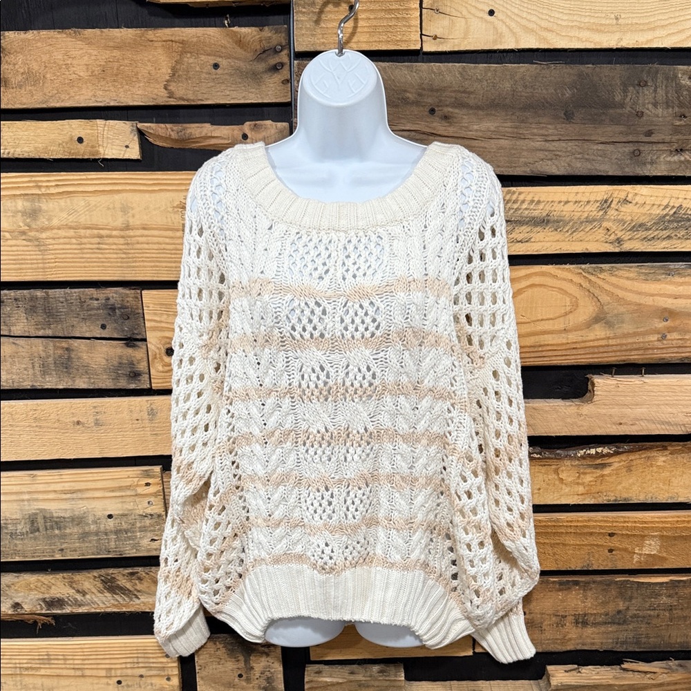 JOHN + JENN Women's Cream Striped‎ Cable
Loose Knit Oversized Sweater Size L